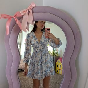 Feminine Whimsical Floral Blue and White Dress Size Medium